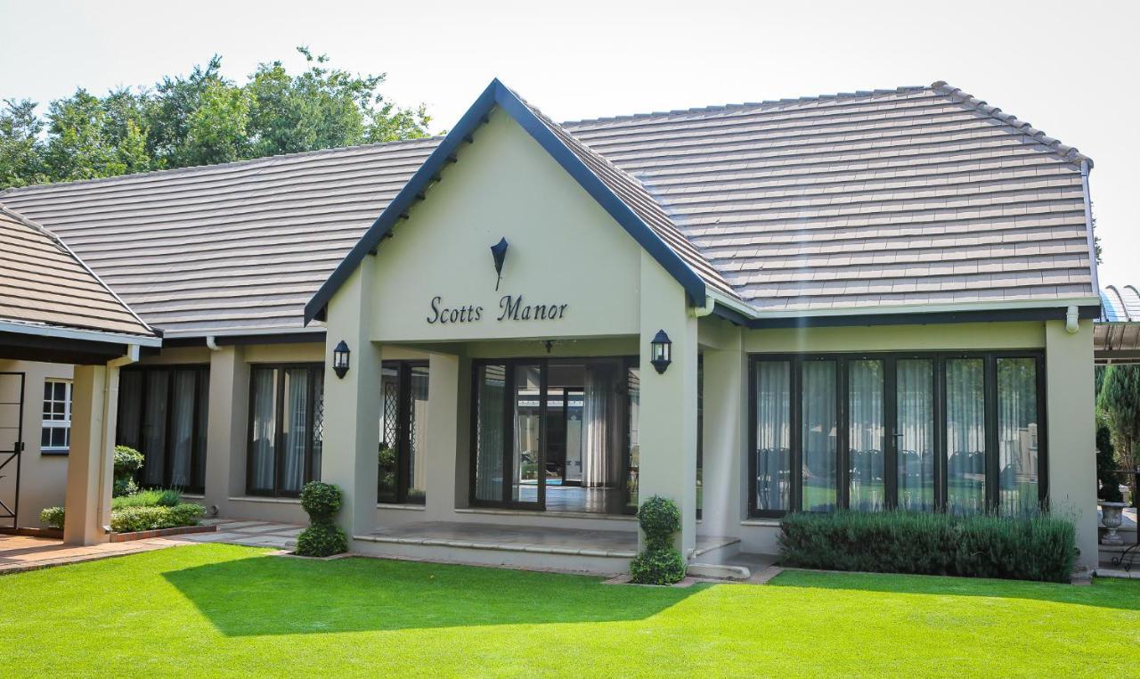 Scott'S Manor Guesthouse Function And Conference Venue Lichtenburg Exterior photo