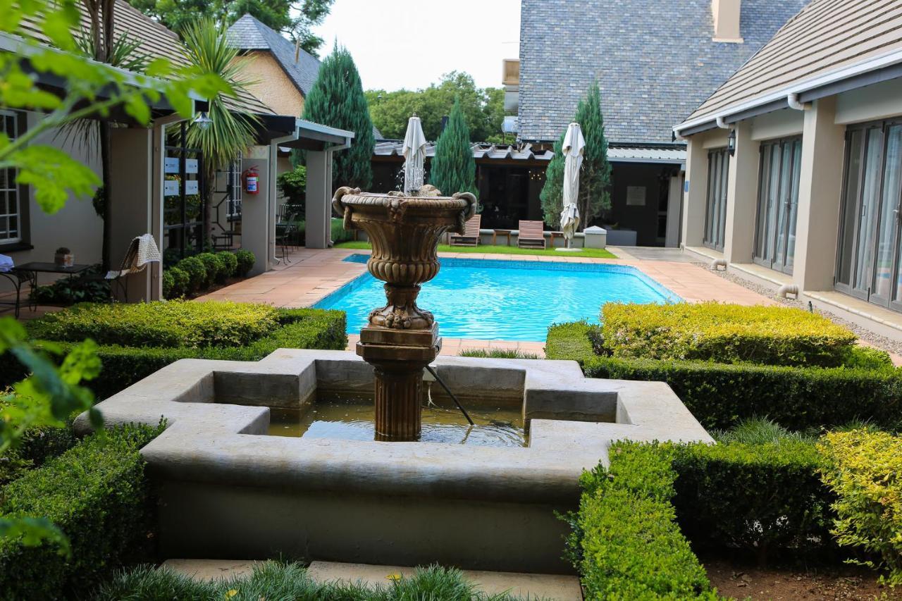 Scott'S Manor Guesthouse Function And Conference Venue Lichtenburg Exterior photo
