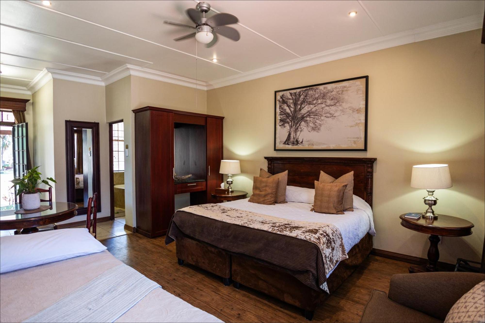 Scott'S Manor Guesthouse Function And Conference Venue Lichtenburg Exterior photo
